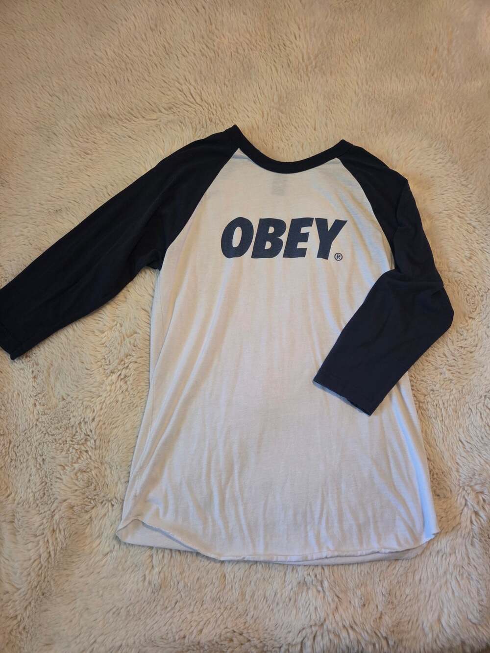 Obey Navy White Raglan 3/4 sleeve T-shirt size Large